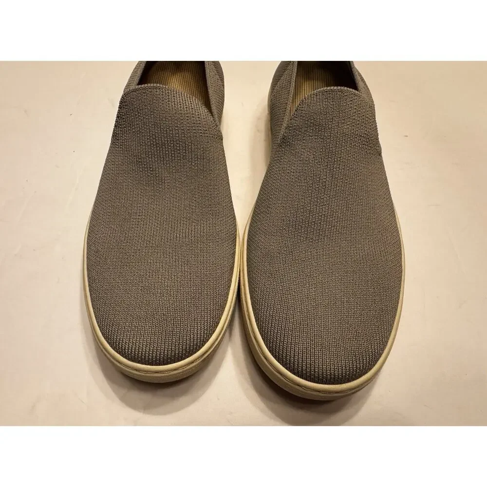 7.5 Rothys Light Gray Slip On Sneakers